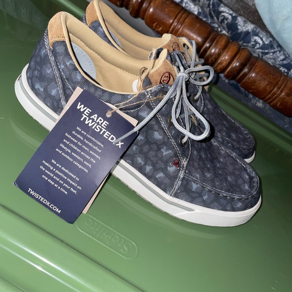 Women’s Twisted X shoes